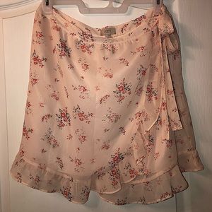 Ann Taylor - LOFT Outlet Lovely Pink Floral Skirt